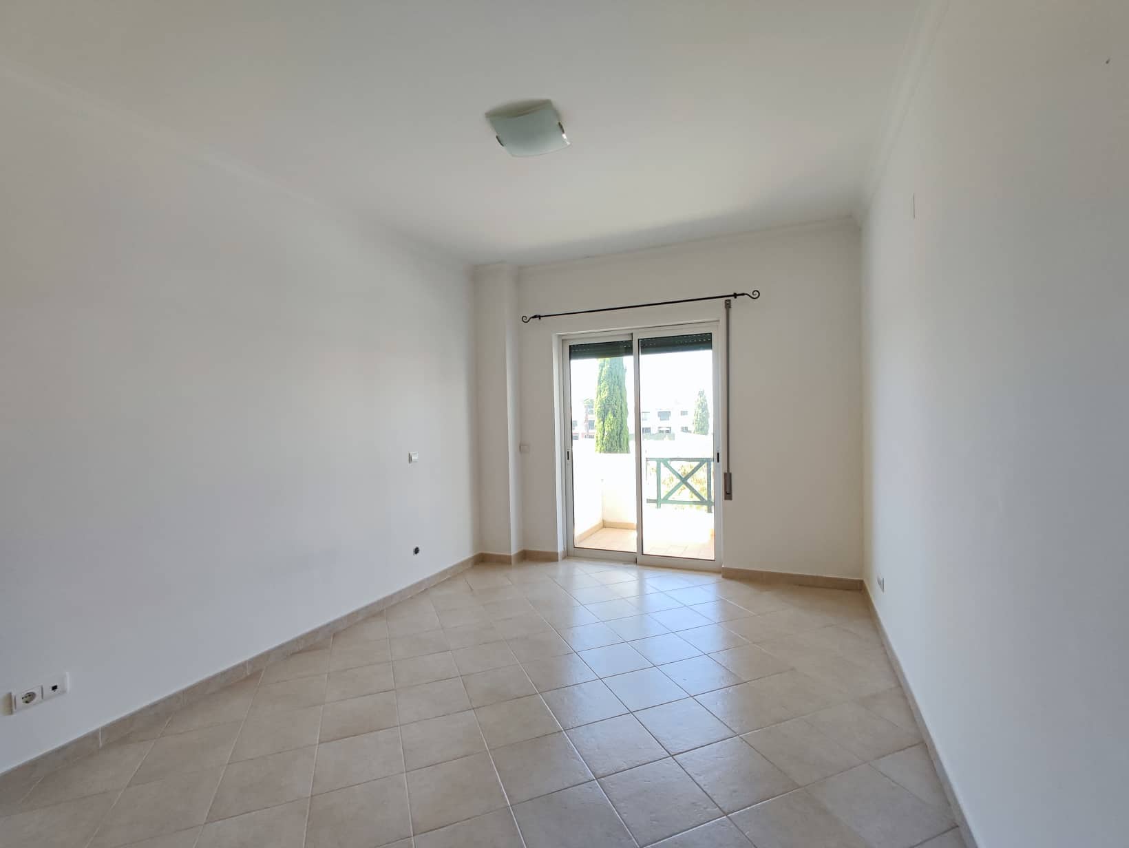 2 bedroom apartment in Olhos de Água